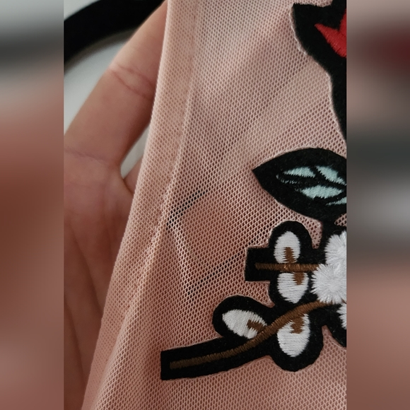 Light pink bodysuit with mesh front, size S - Picture 6 of 6